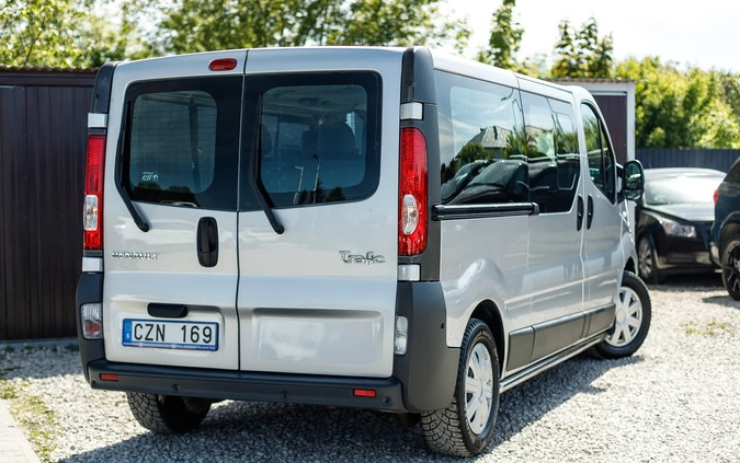 Renault Trafic cena 58900 przebieg: 218000, rok produkcji 2014 z Sandomierz małe 667